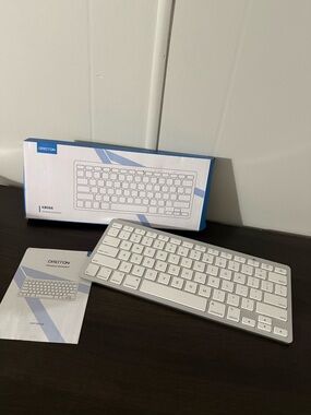 Wireless Slim Aluminum Keyboard - White